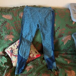 Beyond Yoga Leggings in Heathered Blue